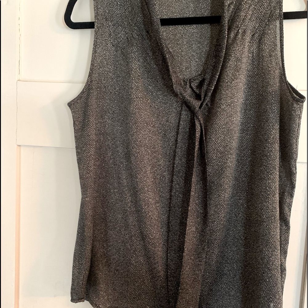 Sleeveless Semi Sheer blouse. Size M, Business,Casual from New York Company